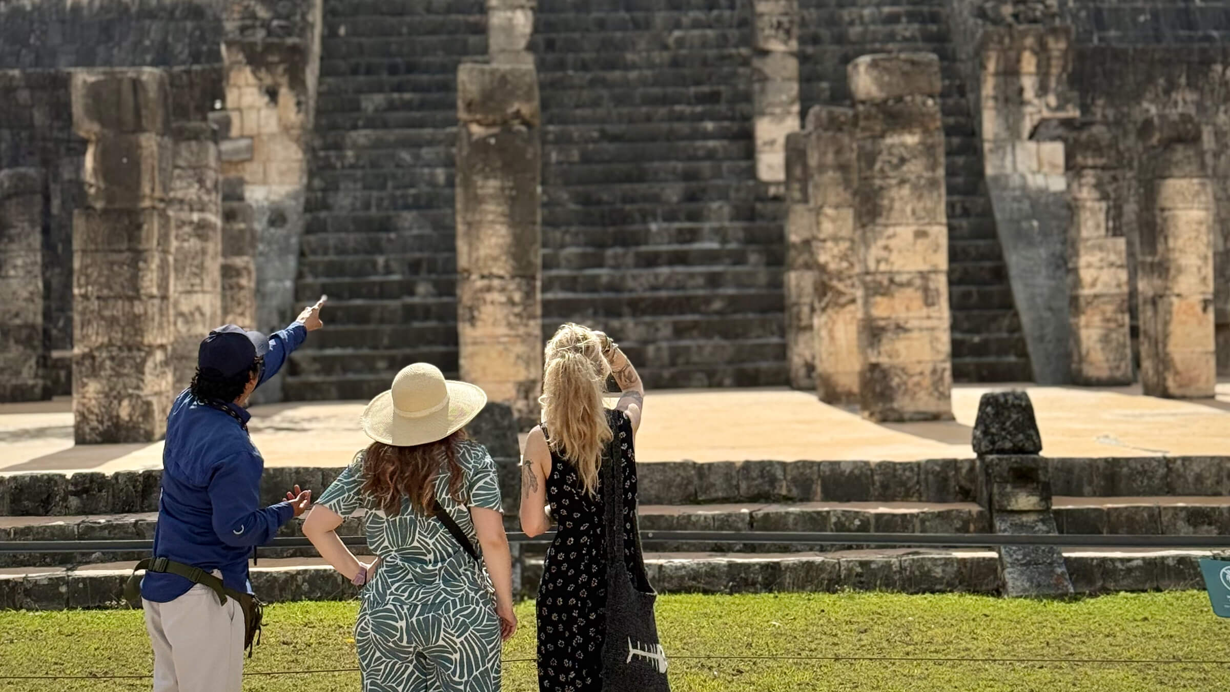 Chichén Itzá & Cenote Experience photo 2
