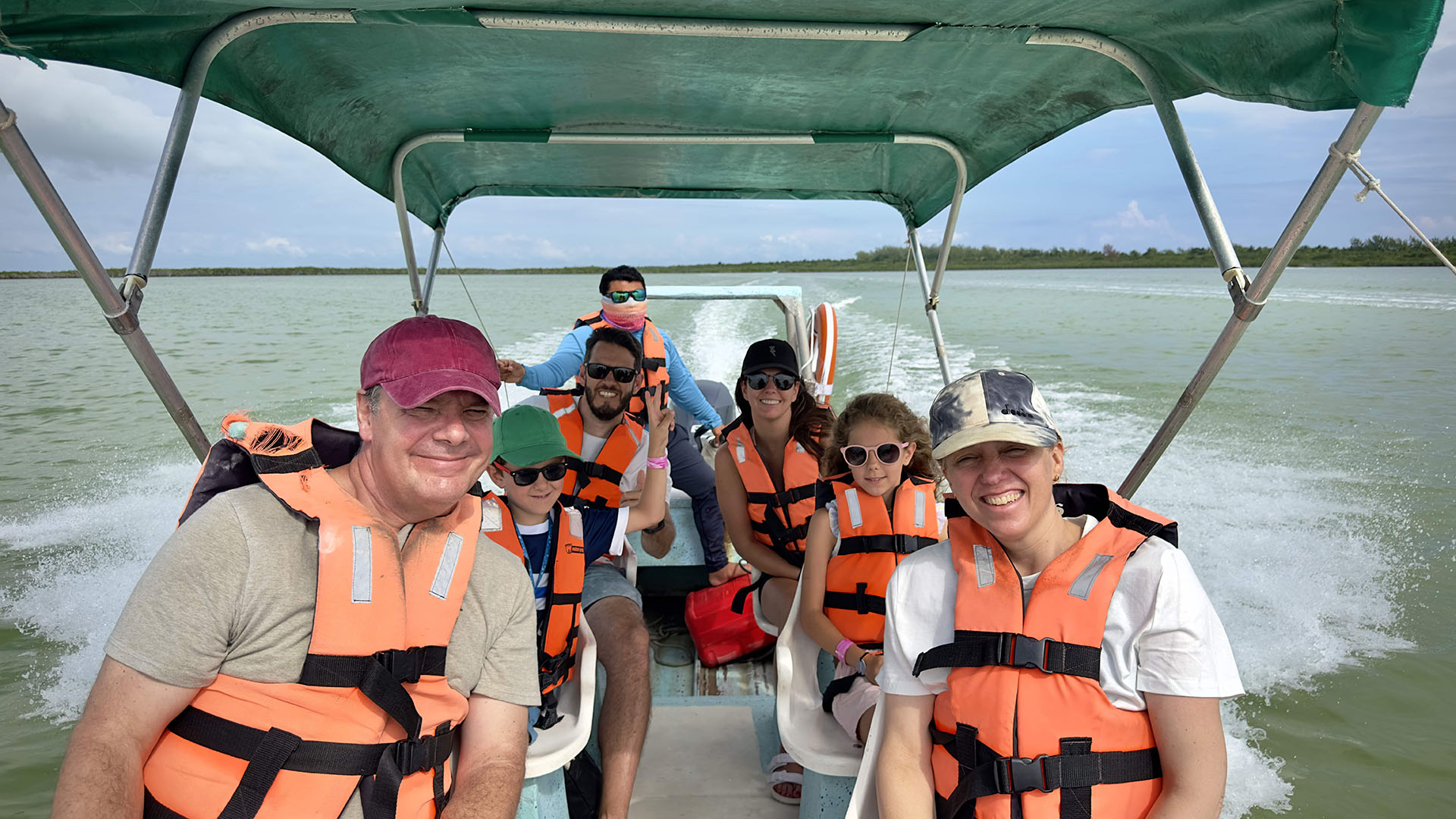 Dolphin Watching in Sian Ka'an photo 6